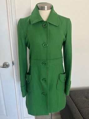 Tulle Green Wool Coat with Patterned Lining